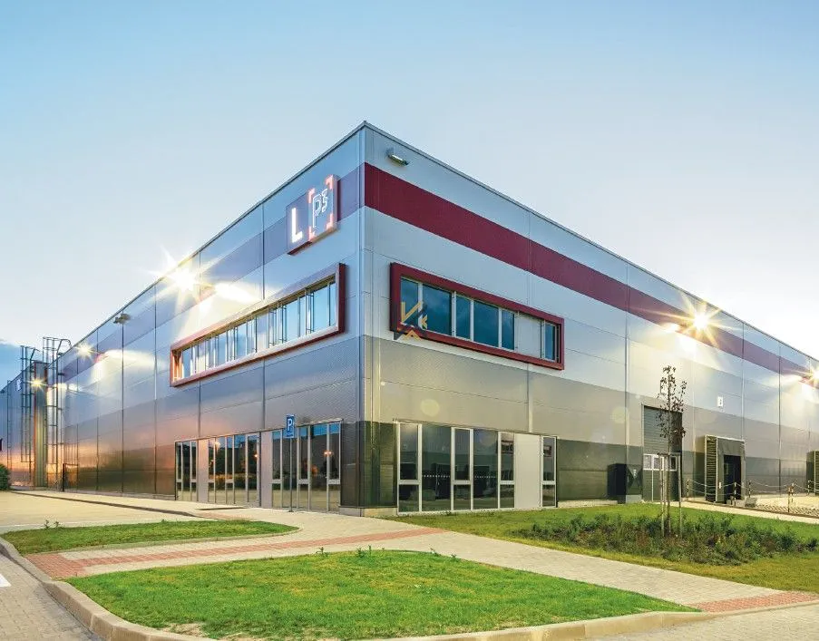 Pronájem kanceláře 550 m²
